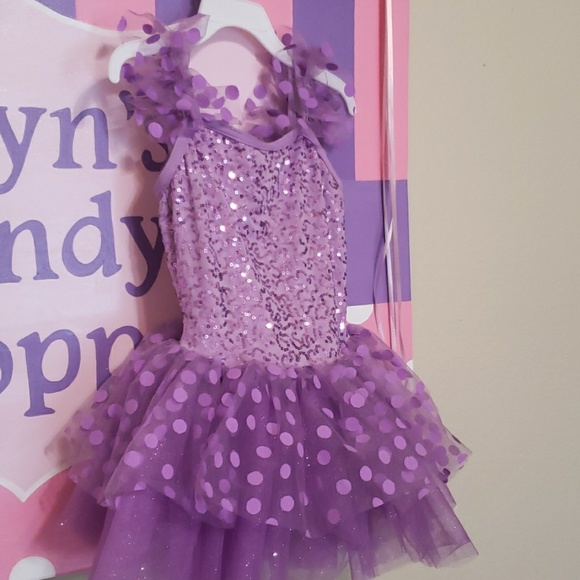 Dress - Picture 1 of 2